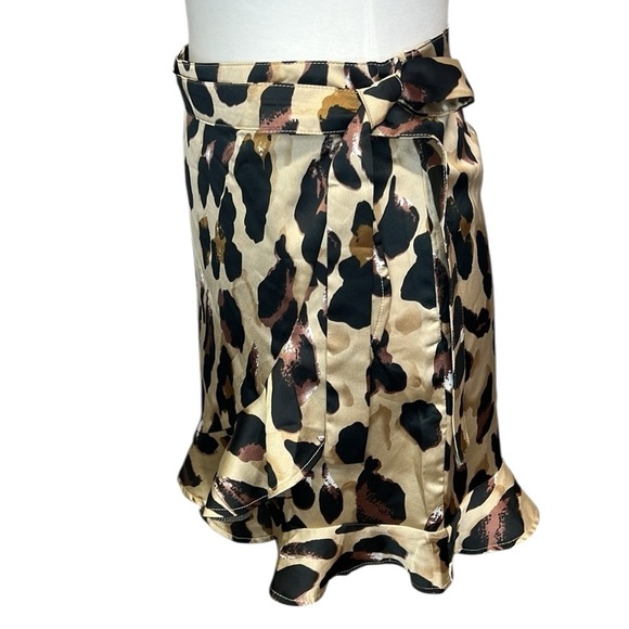 Nasty Gal Leopard Print Faux Wrap Skirt - Picture 3 of 6